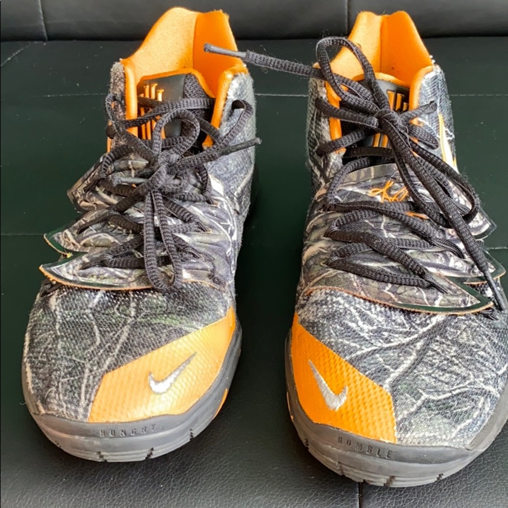 Kyrie 5s PE Tacos 5y